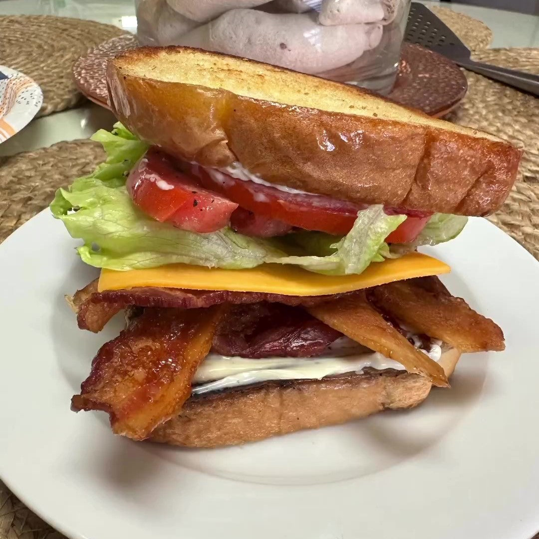 Bright Leaf BLT (Bacon, Lettuce & Tomato) Sandwich